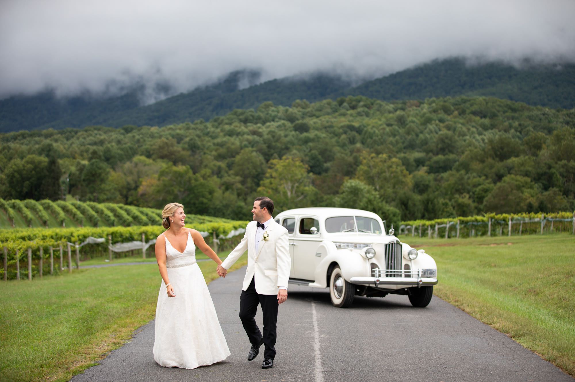 Best Veritas Winery and Vineyards Wedding Photographers