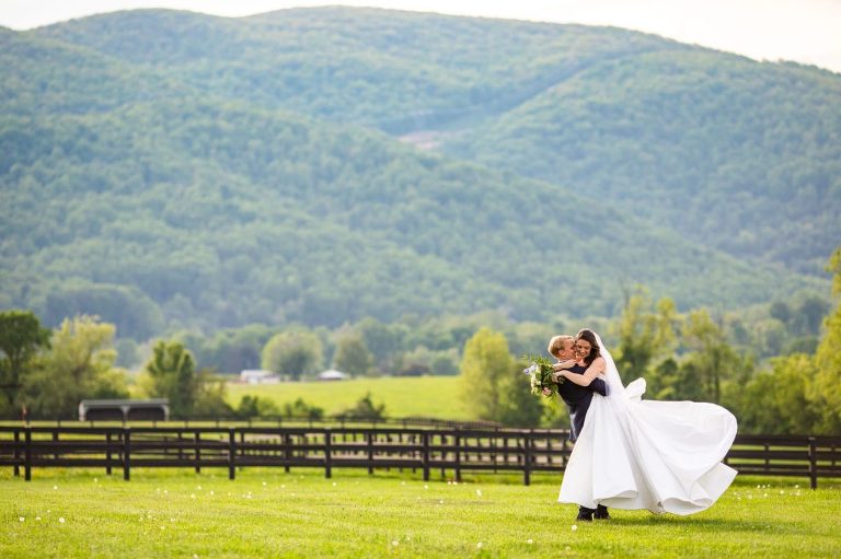Best Wedding Photographers Charlottesville Virginia