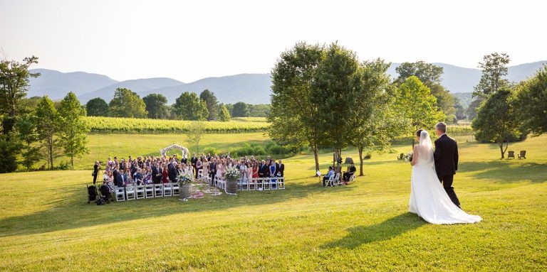 Beautiful Scenic Virginia Wedding Photographers