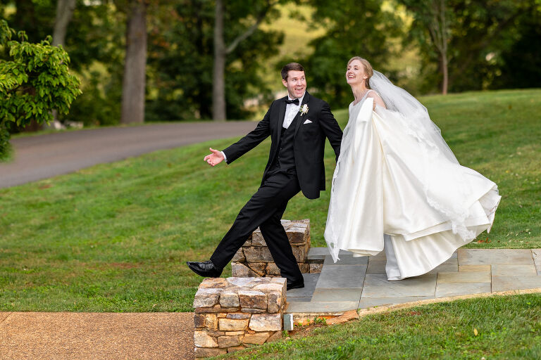 Best Charlottesville wedding vendors bride and groom the clifton